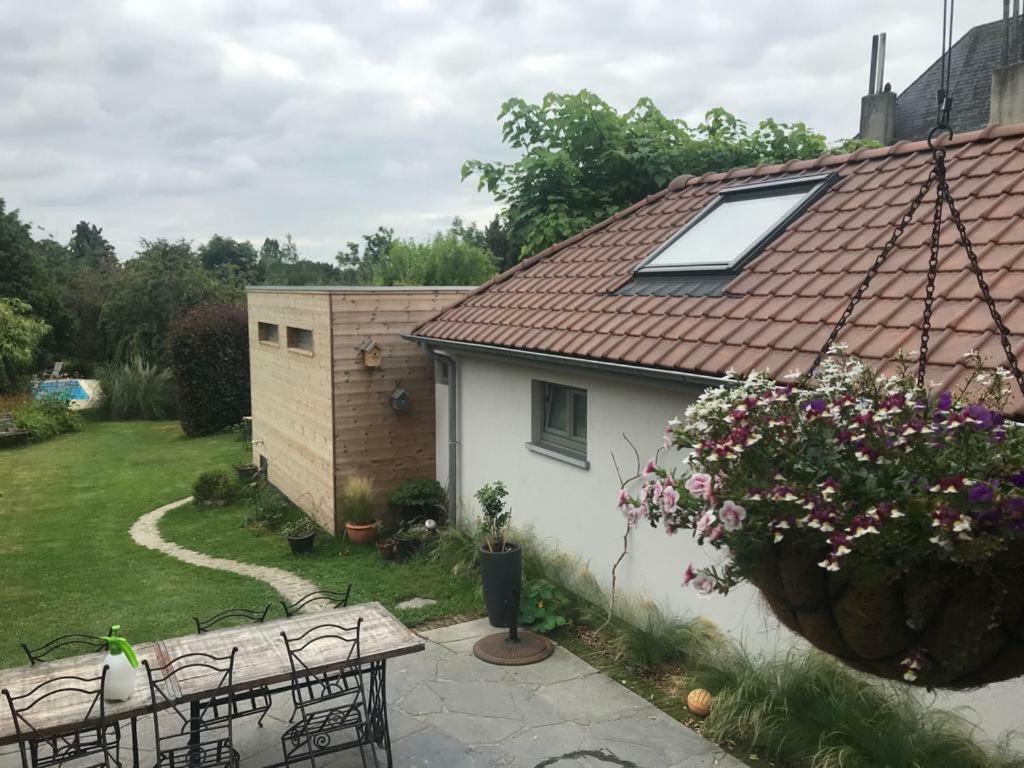 Le Buis Villa Genval Exteriör bild